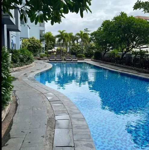 Apartahotel Queen V Staycation Tower D 4*